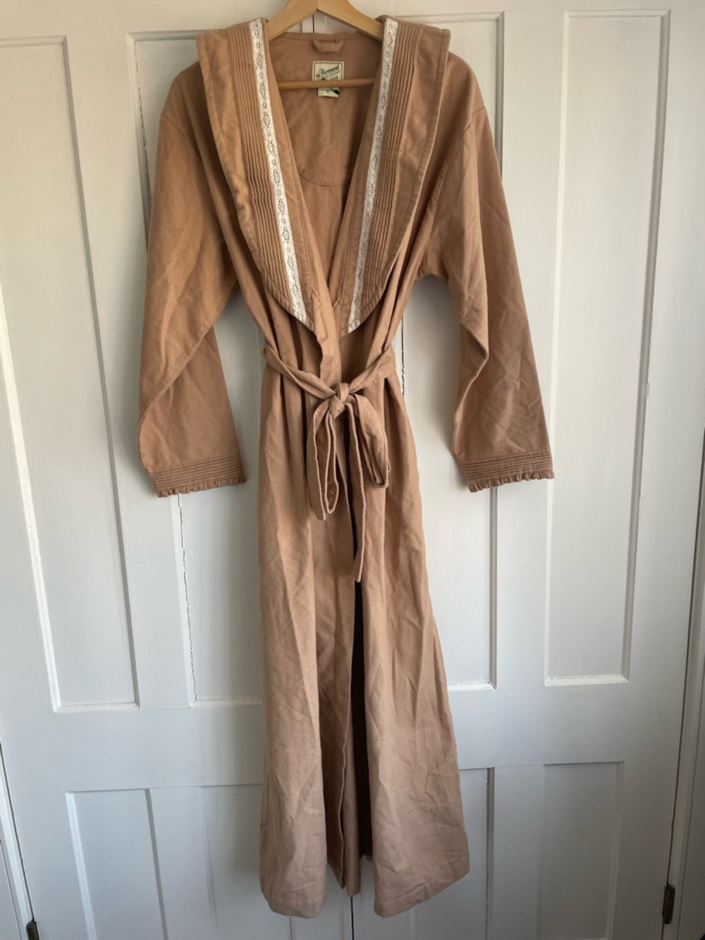 Vermont Country Store Long Tan Flannel Robe Belted Duster with Lace Trim Medium